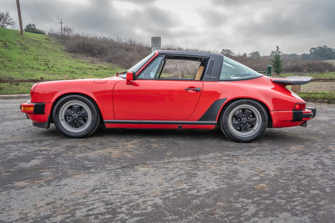 1984 Porsche 911 Carrera 3.2 - Image 3 of 31