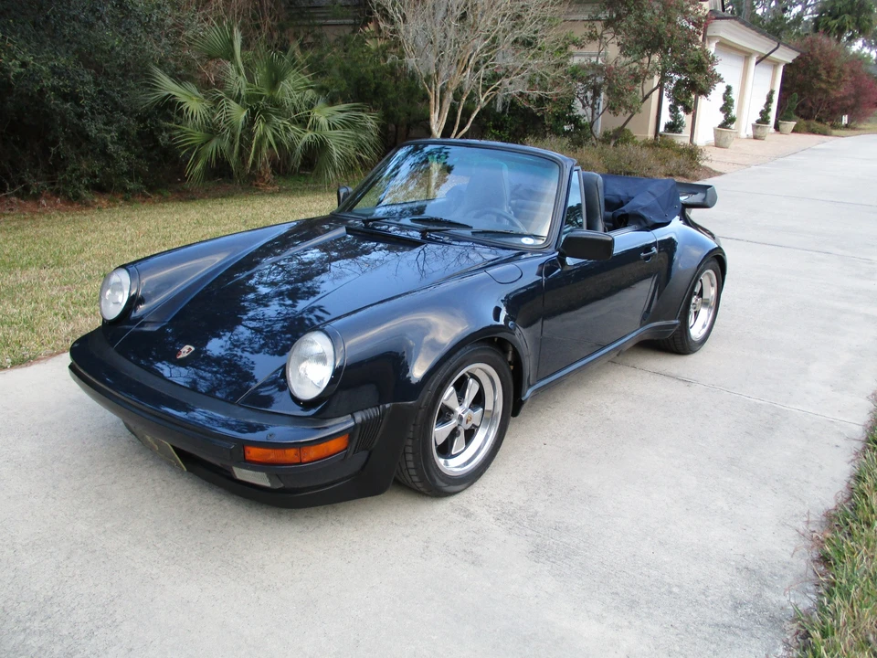 1985 Porsche 911 Carrera 3.2 - Image 2 of 31