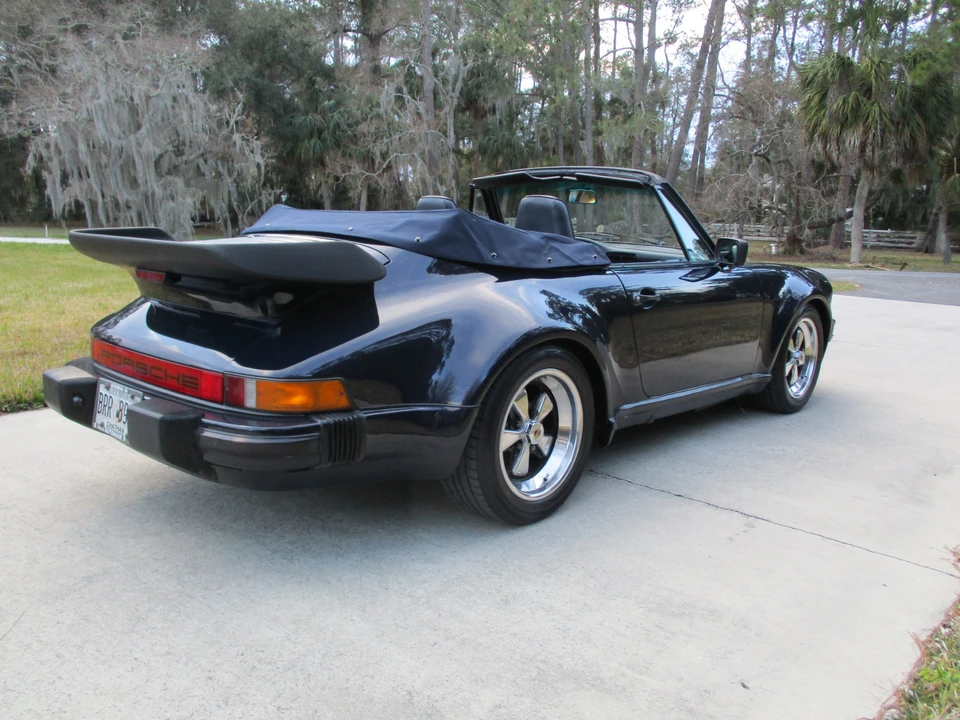 1985 Porsche 911 Carrera 3.2 - Image 9 of 31