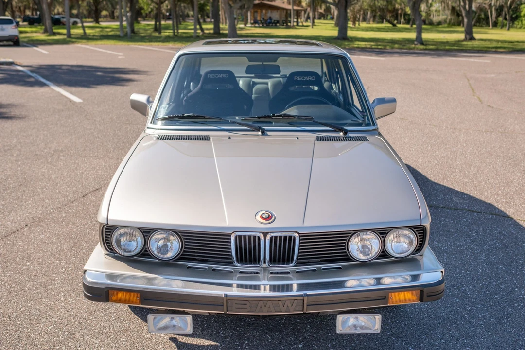 1986 BMW E28 5 Series - Image 4 of 31
