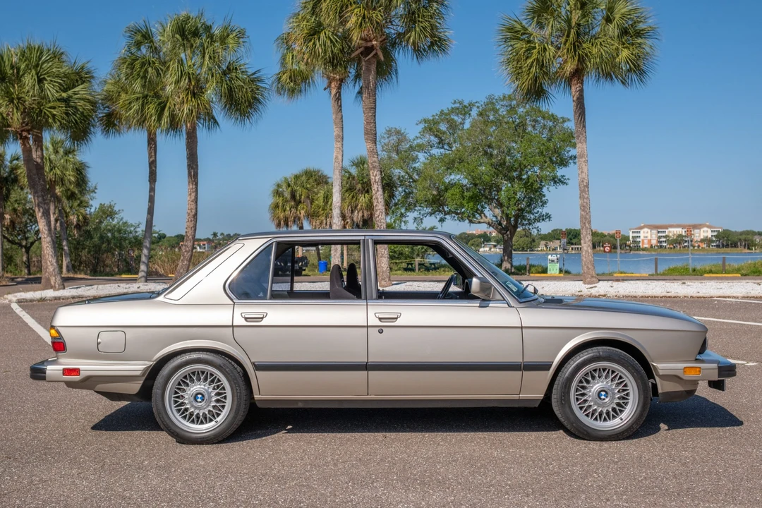 1986 BMW E28 5 Series - Image 6 of 31