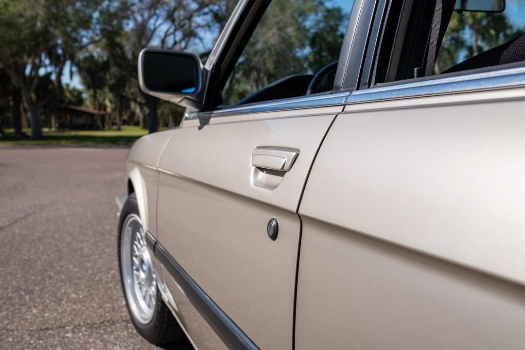 1986 BMW E28 5 Series - Image 17 of 31