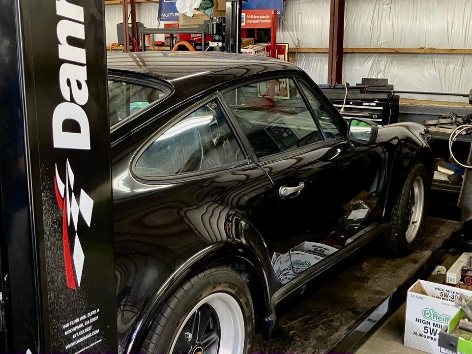 1986 Porsche 930 Turbo - Image 26 of 31