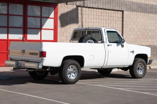 1987 Chevrolet C/K 3rd Gen - Image 2 of 7