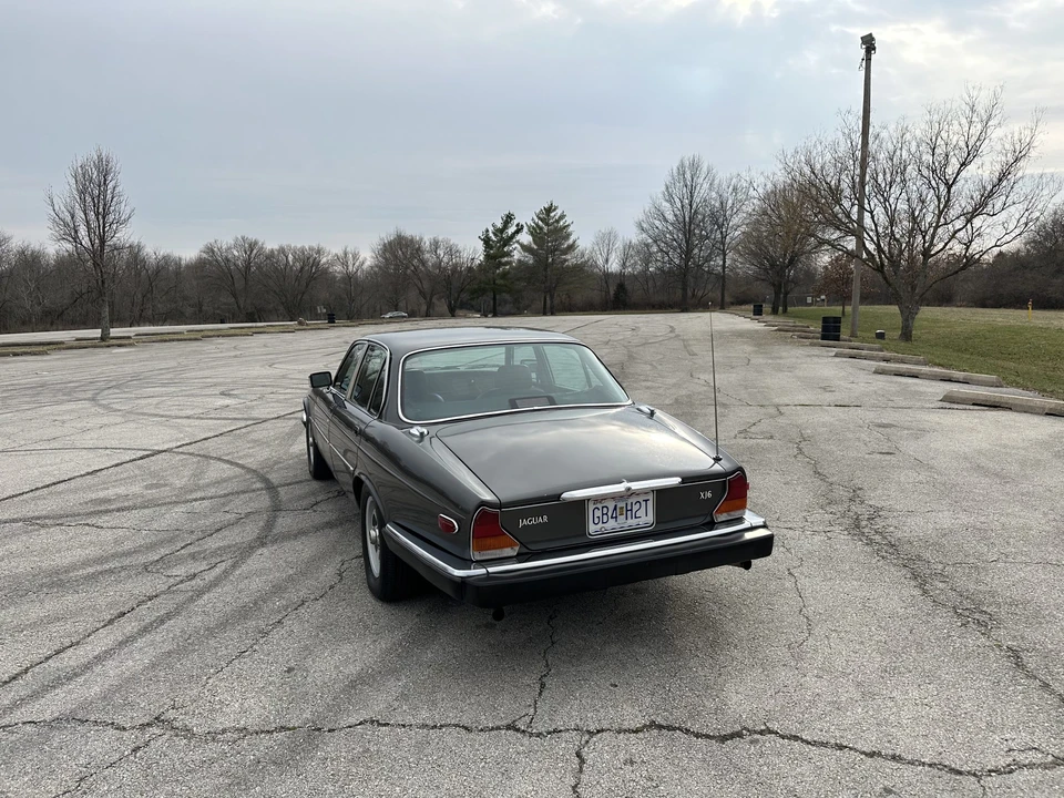 1987 Jaguar XJ Series 3 - Image 9 of 31