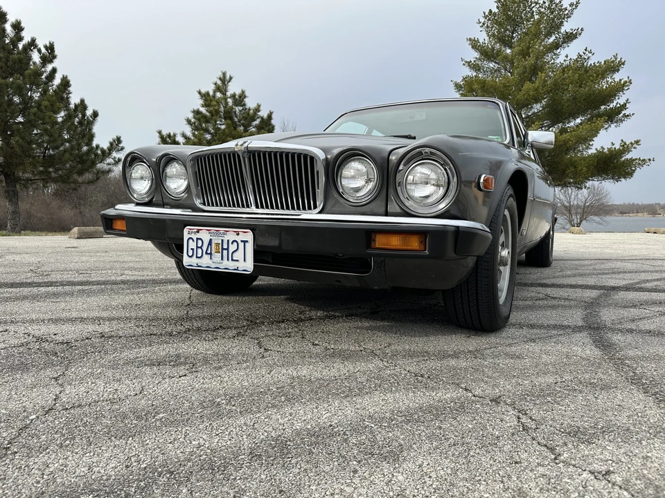 1987 Jaguar XJ Series 3 - Image 13 of 31