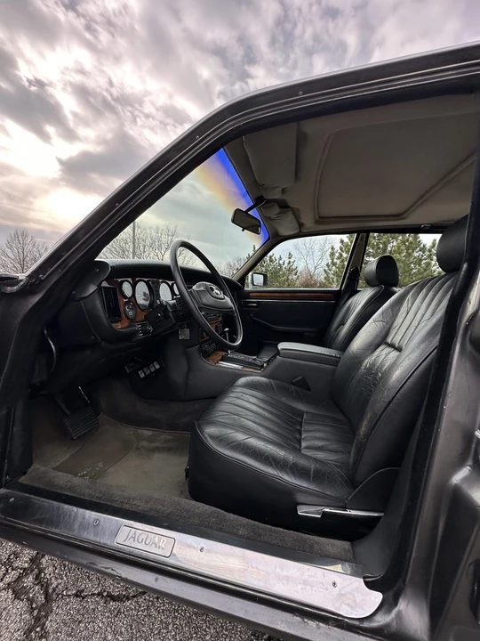 1987 Jaguar XJ Series 3 - Image 29 of 31