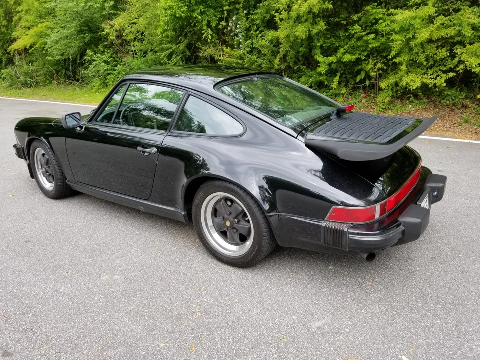 1987 Porsche 911 Carrera 3.2 - Image 3 of 31