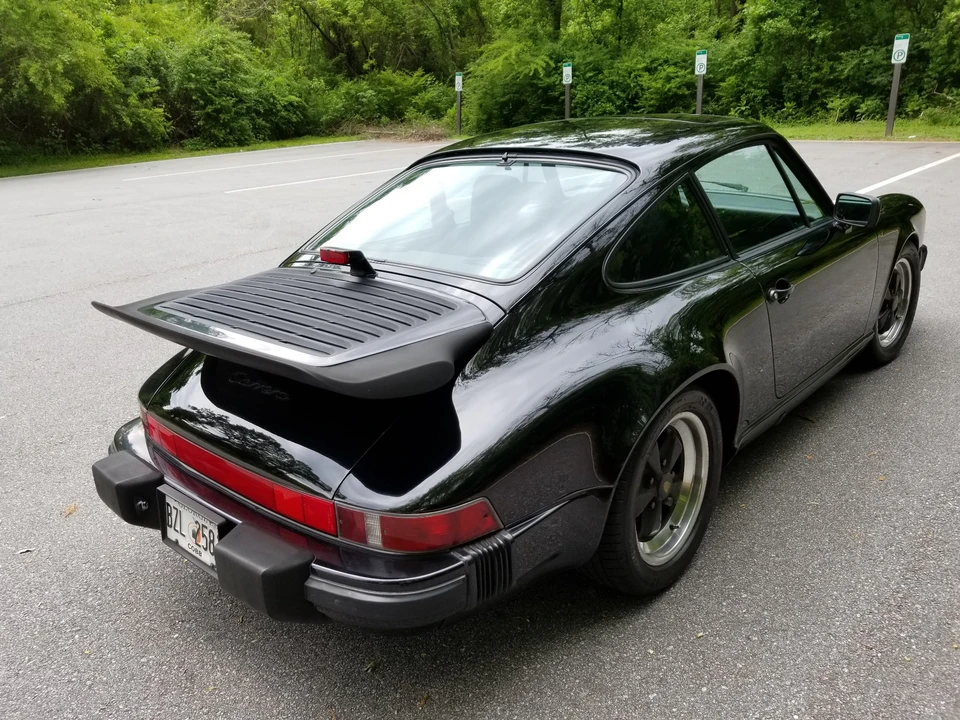 1987 Porsche 911 Carrera 3.2 - Image 4 of 31
