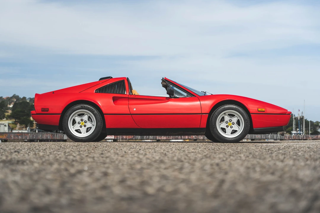 1988 Ferrari 328 GTS - Image 28 of 31
