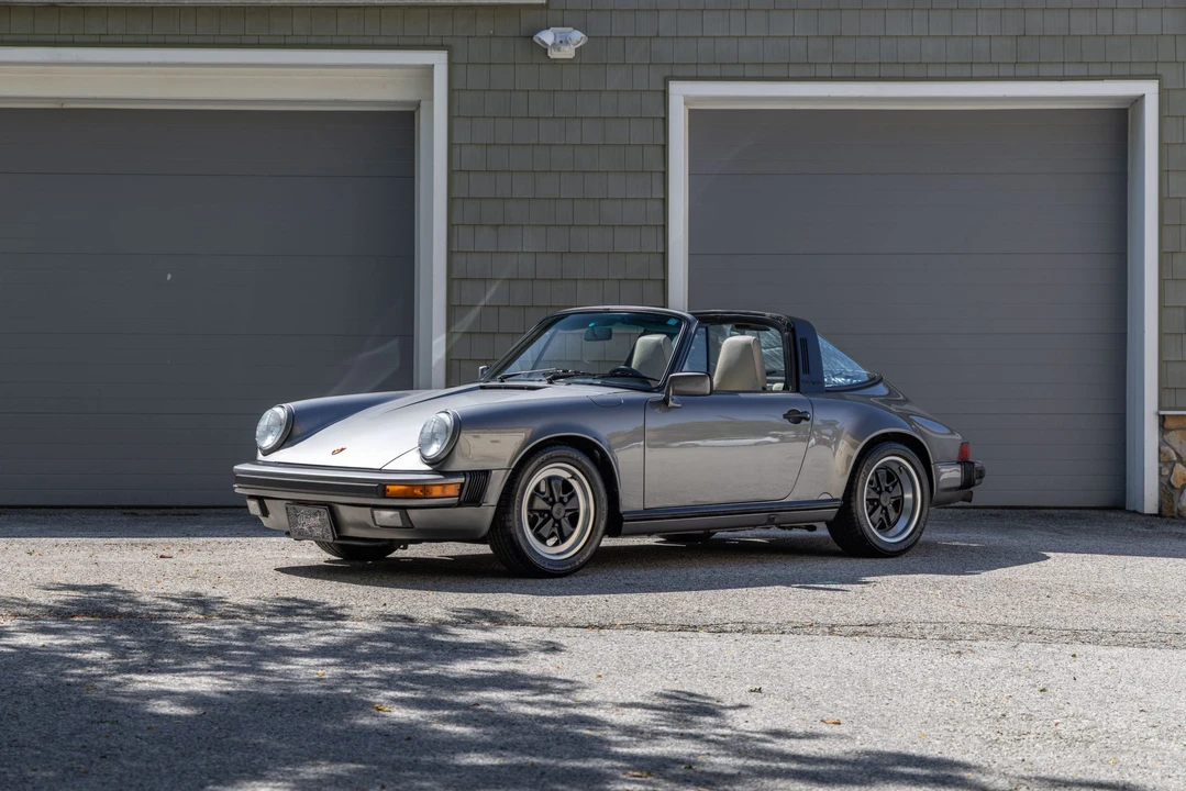1989 Porsche 911 Carrera 3.2 - Image 6 of 31