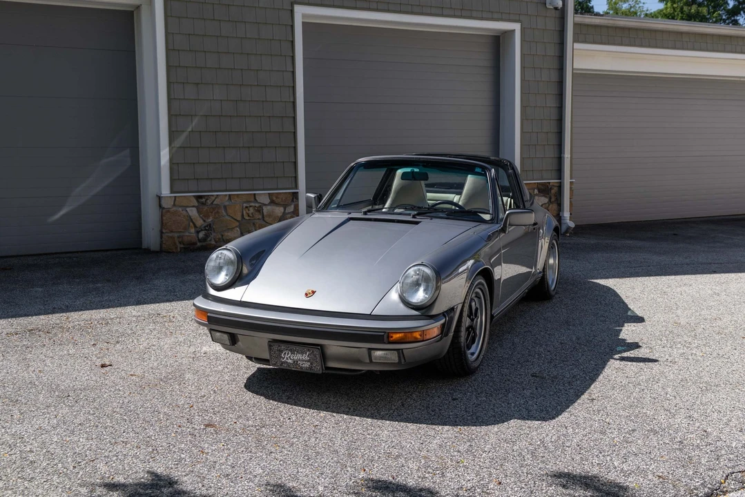 1989 Porsche 911 Carrera 3.2 - Image 7 of 31