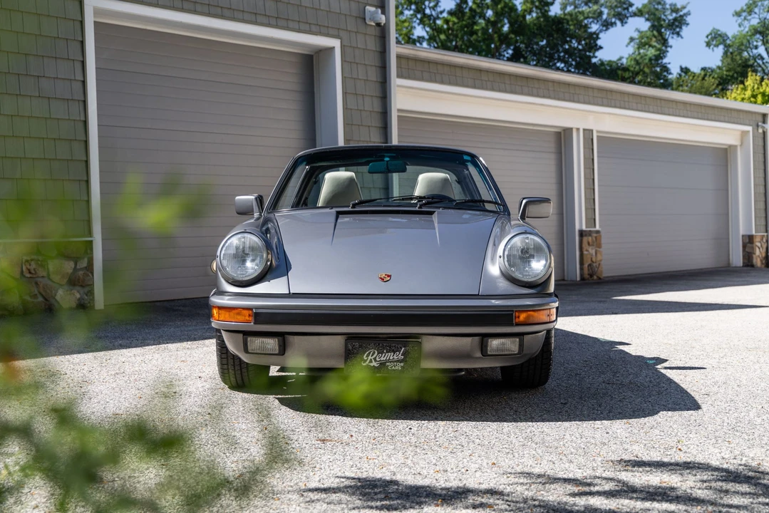 1989 Porsche 911 Carrera 3.2 - Image 12 of 31