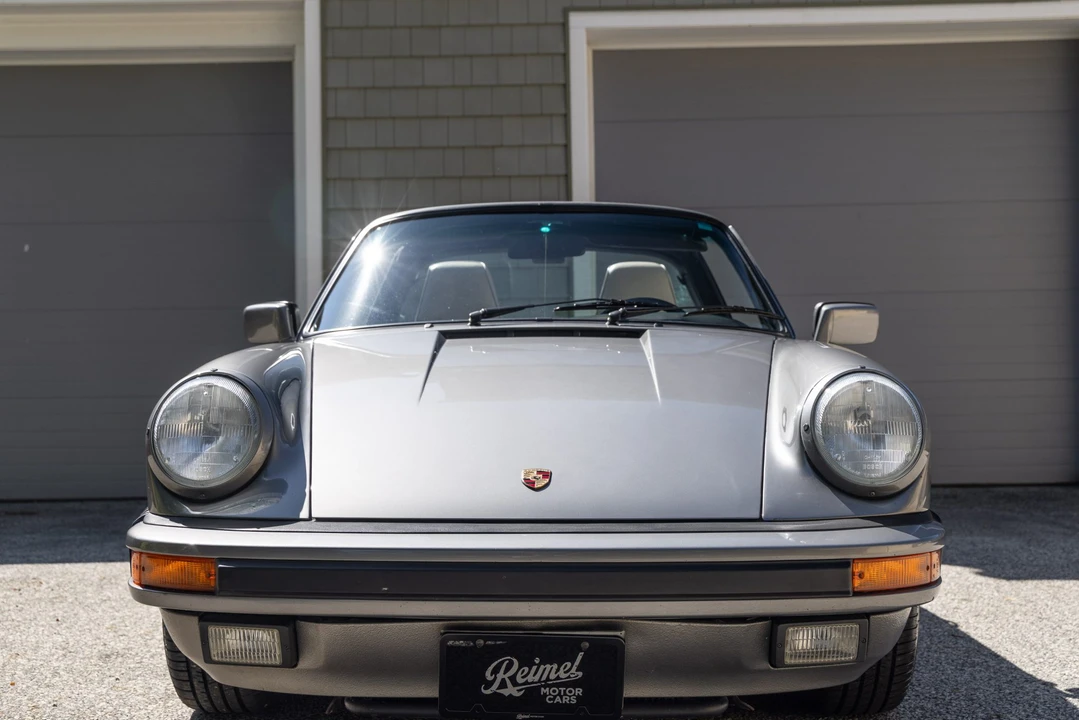 1989 Porsche 911 Carrera 3.2 - Image 8 of 31