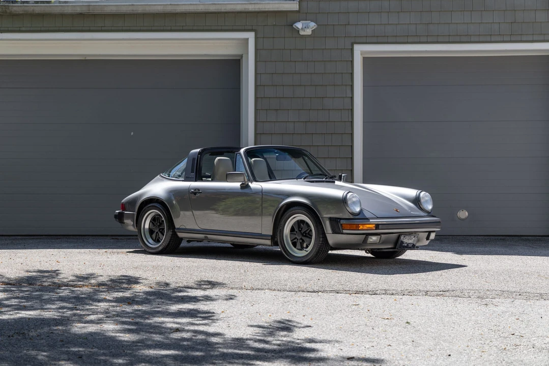 1989 Porsche 911 Carrera 3.2 - Image 14 of 31