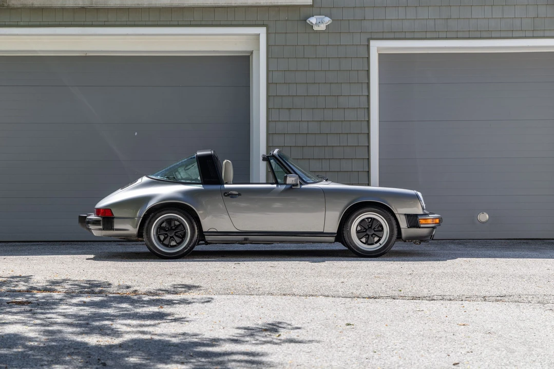 1989 Porsche 911 Carrera 3.2 - Image 18 of 31