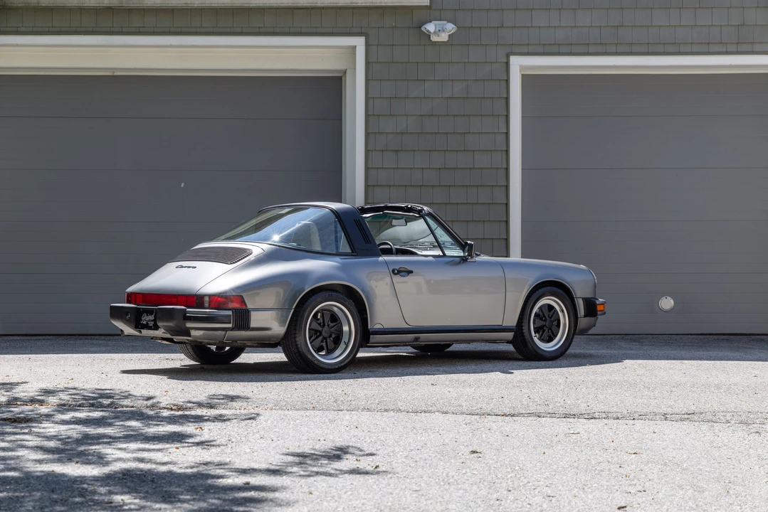 1989 Porsche 911 Carrera 3.2 - Image 21 of 31