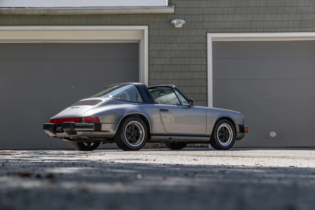 1989 Porsche 911 Carrera 3.2 - Image 22 of 31