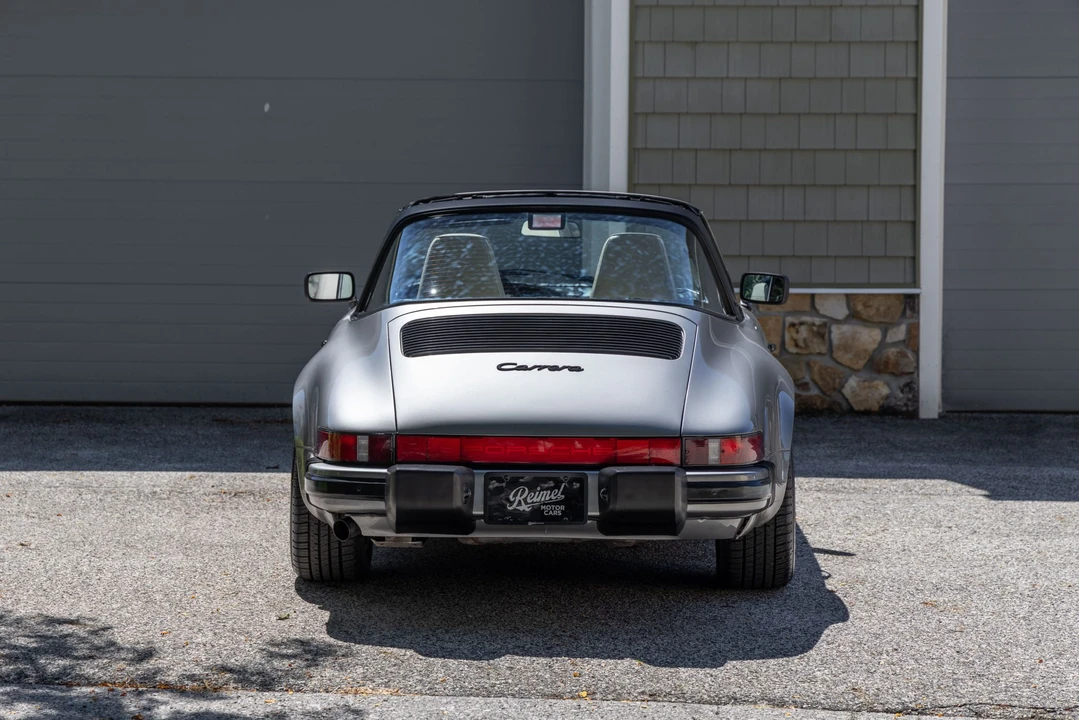 1989 Porsche 911 Carrera 3.2 - Image 25 of 31