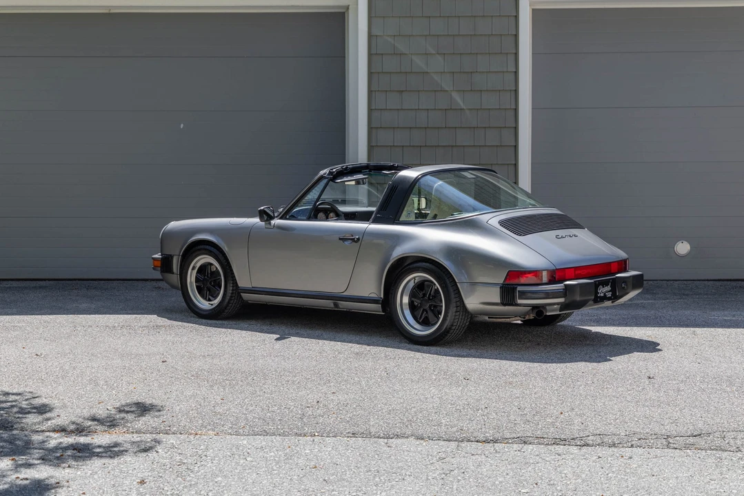 1989 Porsche 911 Carrera 3.2 - Image 28 of 31