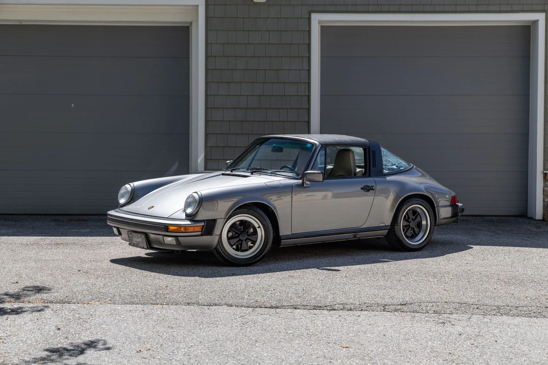 1989 Porsche 911 Carrera 3.2 - Image 3 of 31