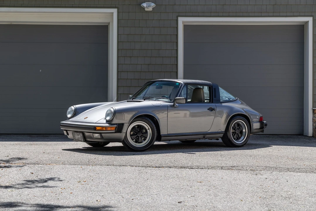 1989 Porsche 911 Carrera 3.2 - Image 2 of 31