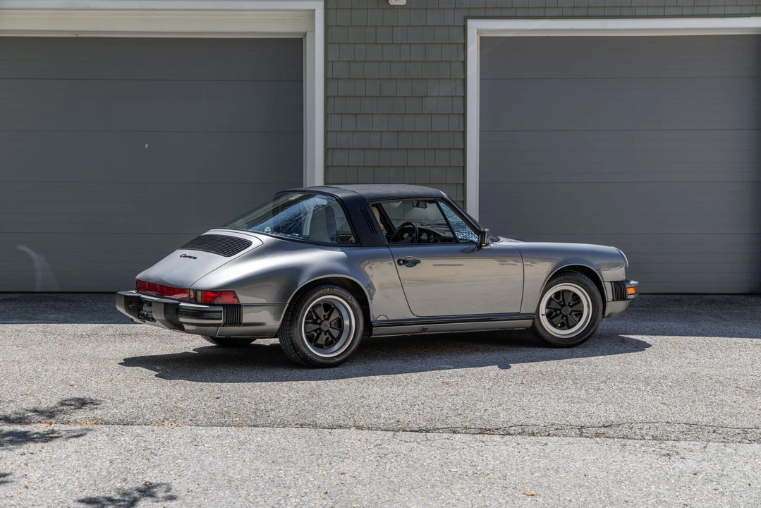 1989 Porsche 911 Carrera 3.2 - Image 20 of 31