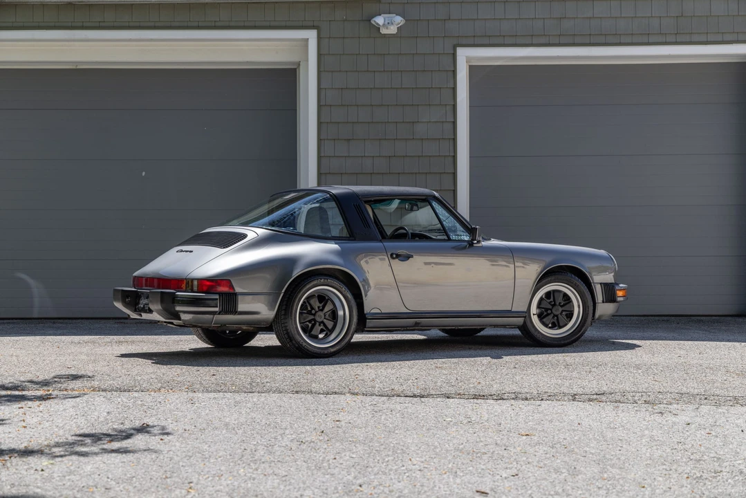 1989 Porsche 911 Carrera 3.2 - Image 19 of 31