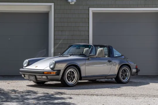 1989 Porsche 911 Carrera Targa