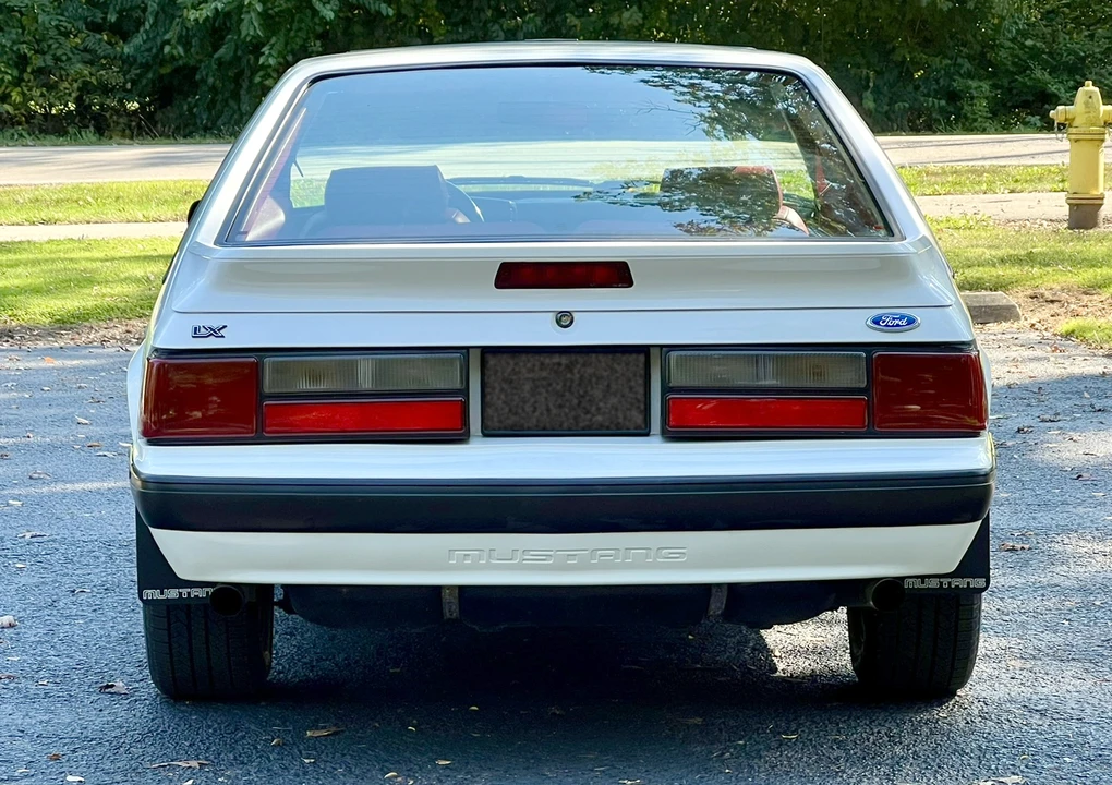 1990 Ford Mustang 3rd Gen - Image 10 of 31