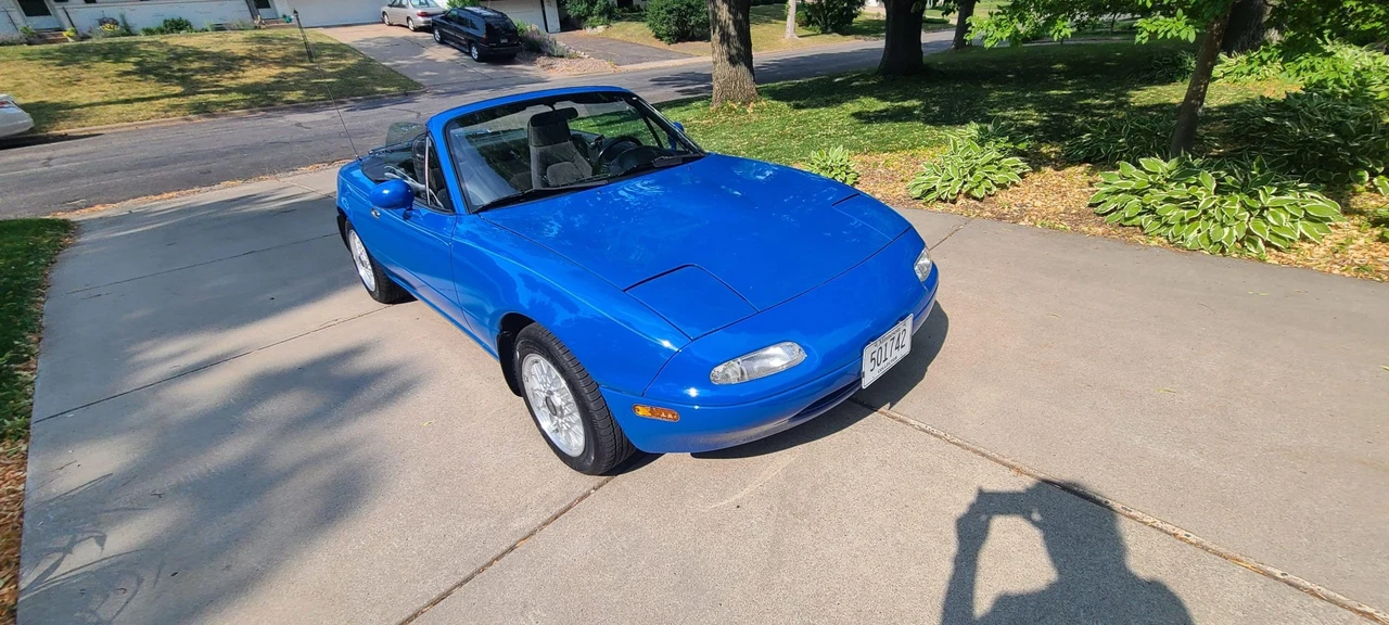 1990 Mazda NA MX-5 Miata - Image 2 of 31
