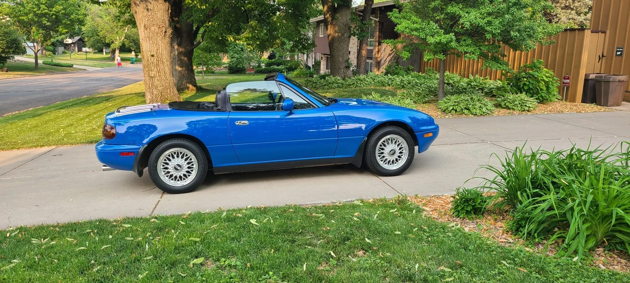 1990 Mazda NA MX-5 Miata - Image 6 of 31