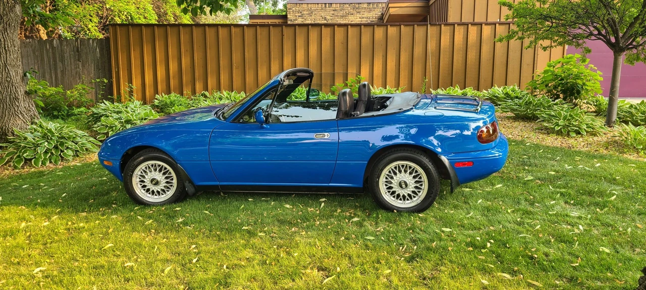 1990 Mazda NA MX-5 Miata - Image 11 of 31