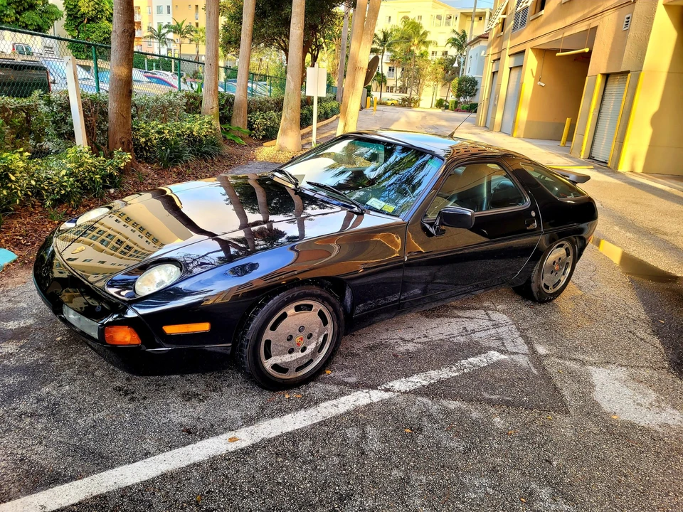 1990 Porsche 928 S4 - Image 4 of 31