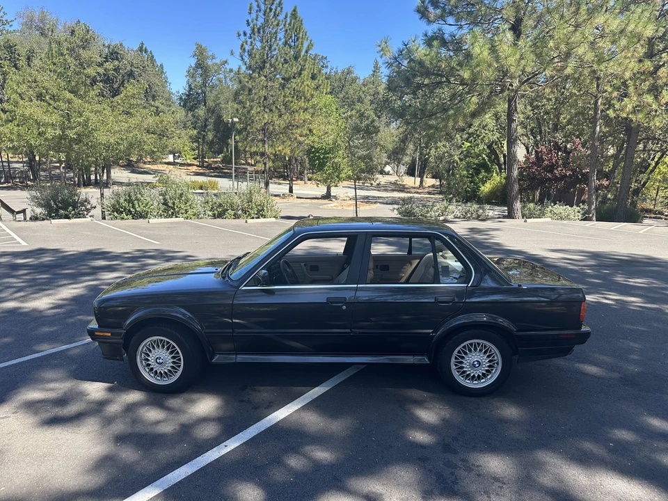 1991 BMW E30 3 Series - Image 7 of 31