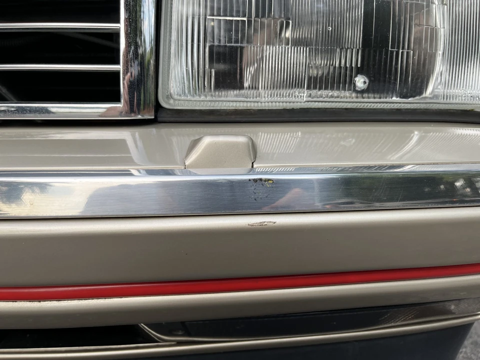 1991 Cadillac Allante - Image 27 of 31
