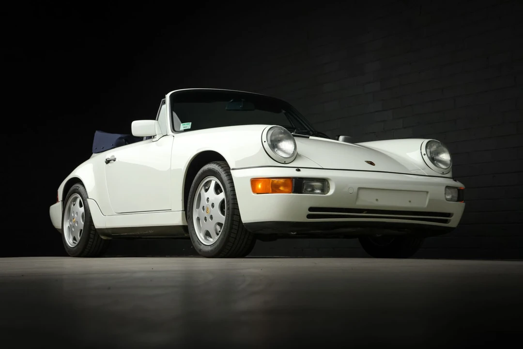1991 Porsche 964 Carrera 4 - Image 21 of 31