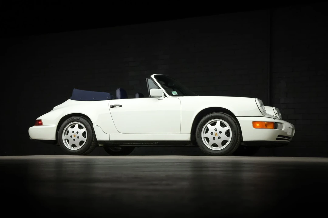 1991 Porsche 964 Carrera 4 - Image 23 of 31