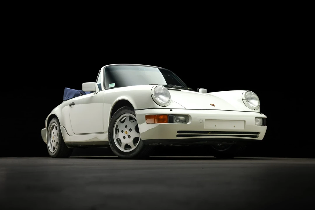 1991 Porsche 964 Carrera 4 - Image 20 of 31