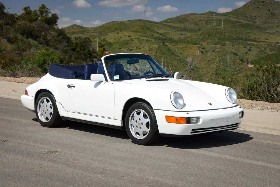 1991 Porsche 964 Carrera 4 - Image 6 of 31