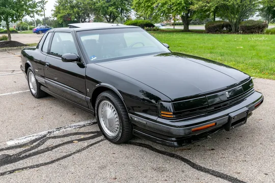1992 Oldsmobile Toronado - Image 4 of 31