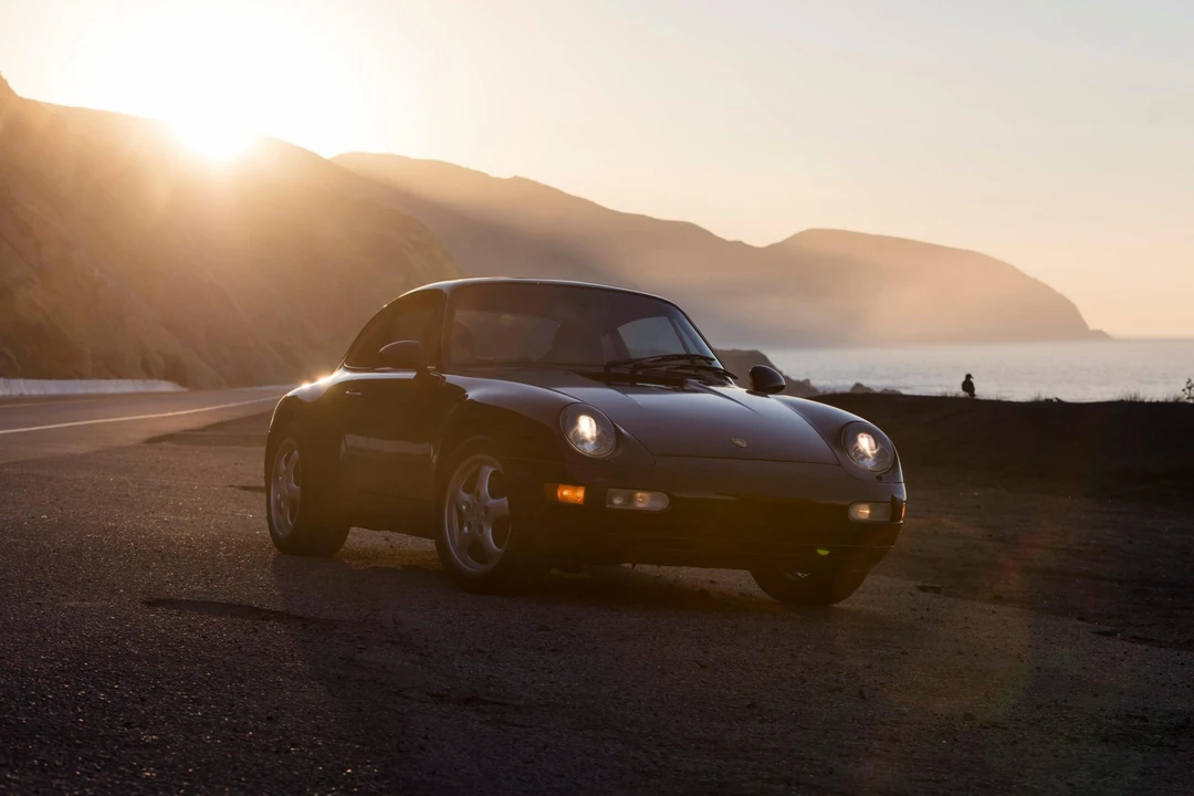 1996 Porsche 993 Carrera - Image 2 of 31