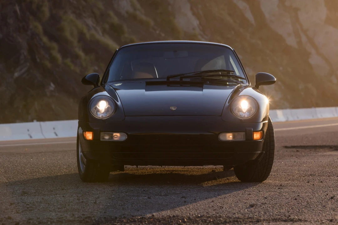 1996 Porsche 993 Carrera - Image 3 of 31