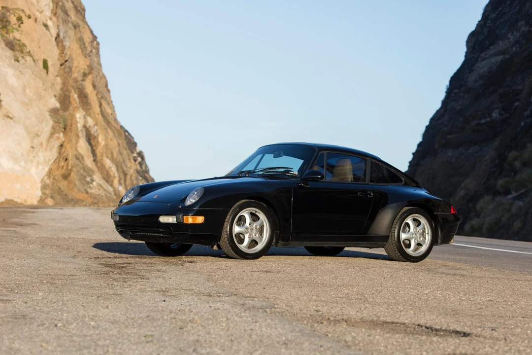 1996 Porsche 993 Carrera - Image 8 of 31
