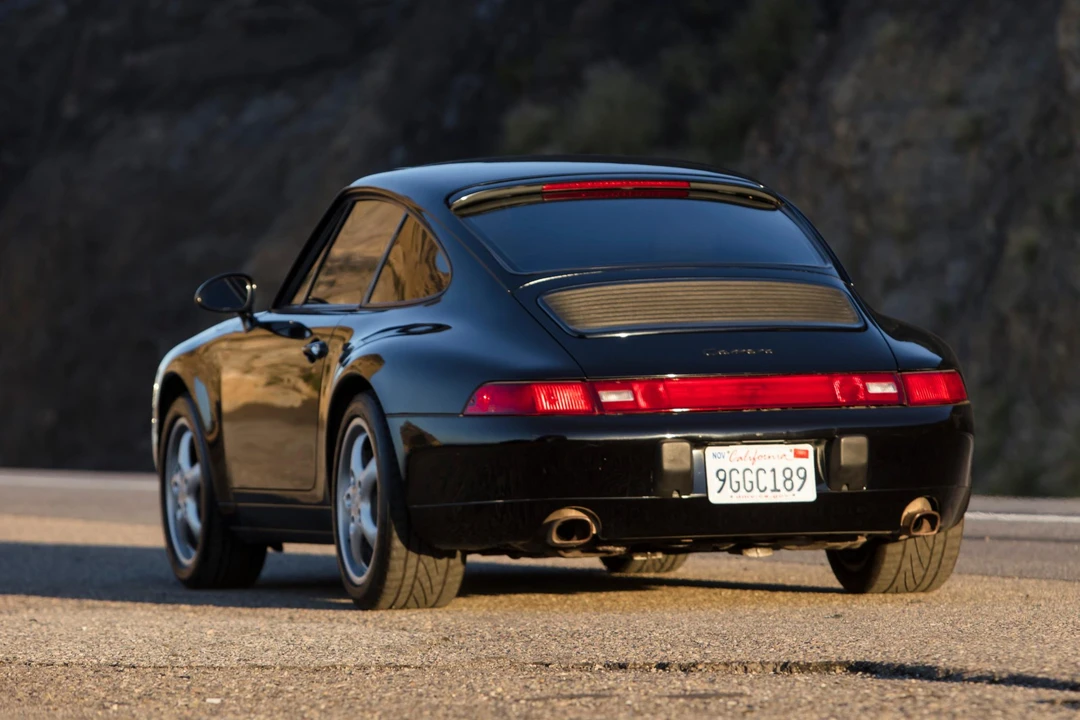 1996 Porsche 993 Carrera - Image 12 of 31
