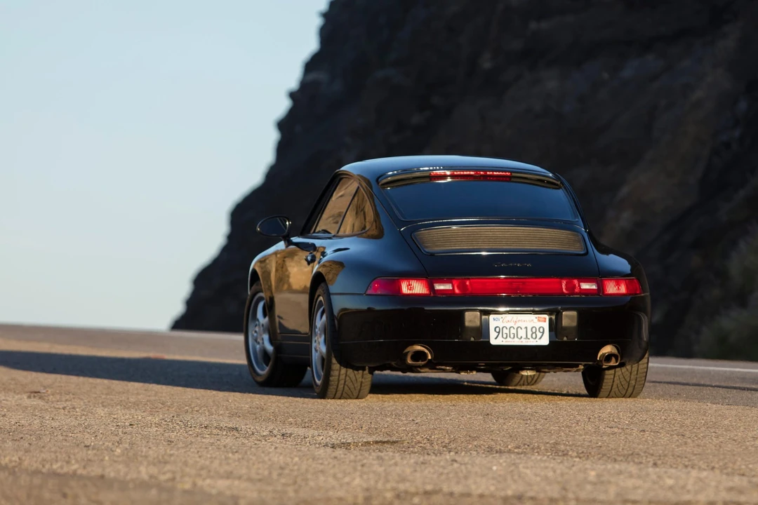 1996 Porsche 993 Carrera - Image 13 of 31