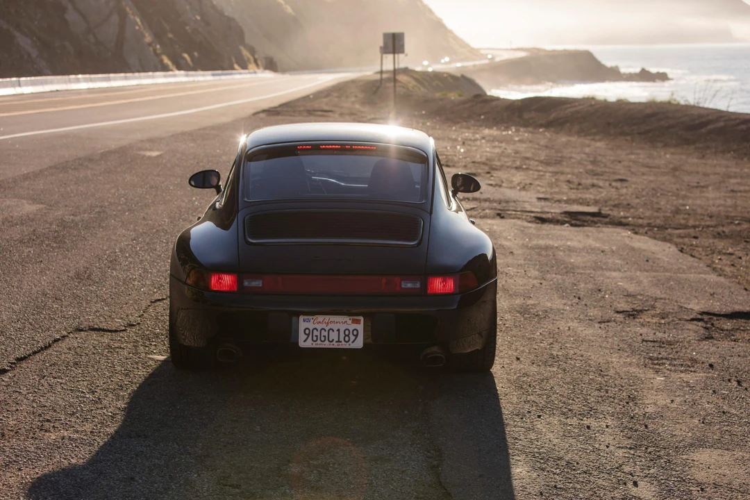 1996 Porsche 993 Carrera - Image 14 of 31