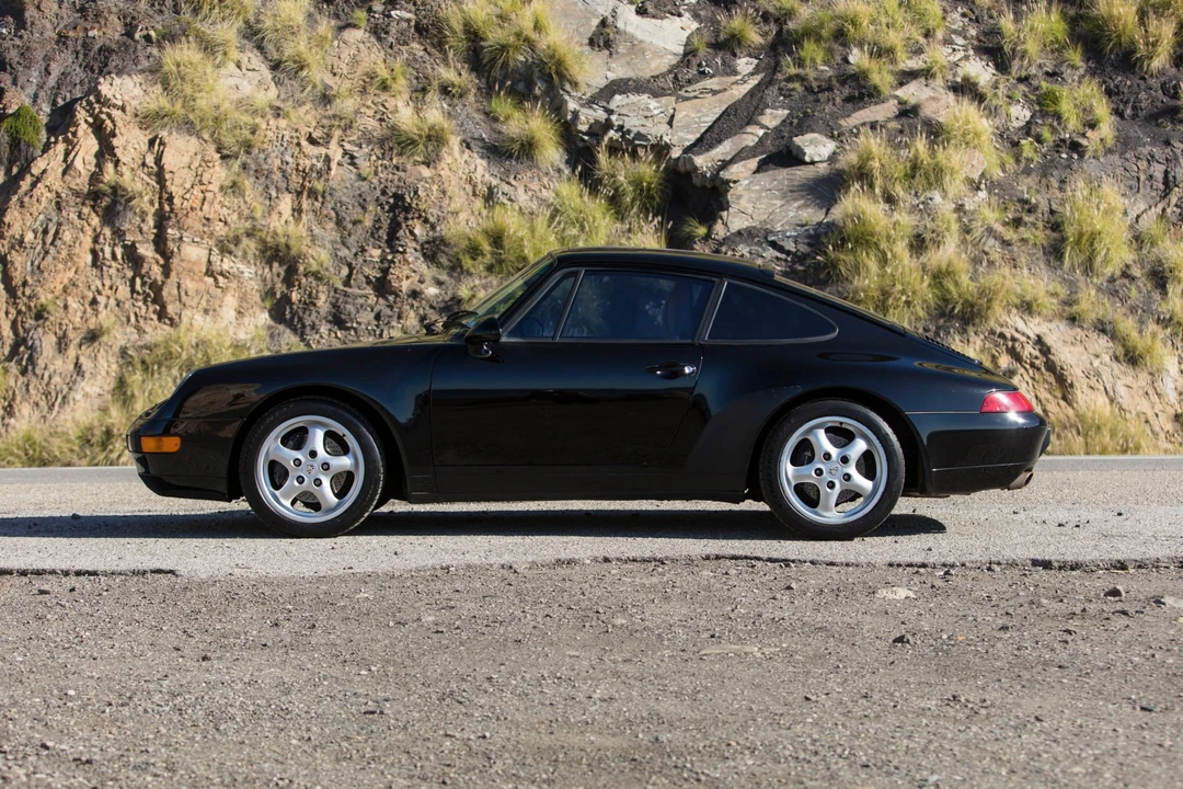 1996 Porsche 993 Carrera - Image 28 of 31