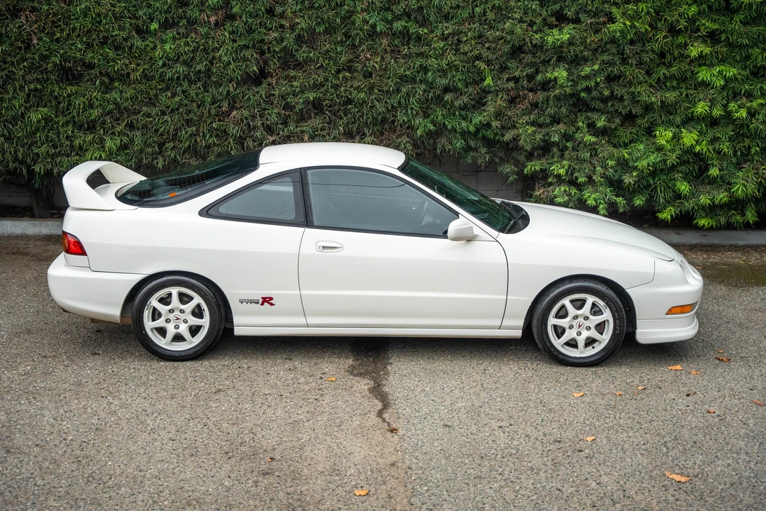 1997 Acura Integra Type R 3rd Gen - Image 16 of 31