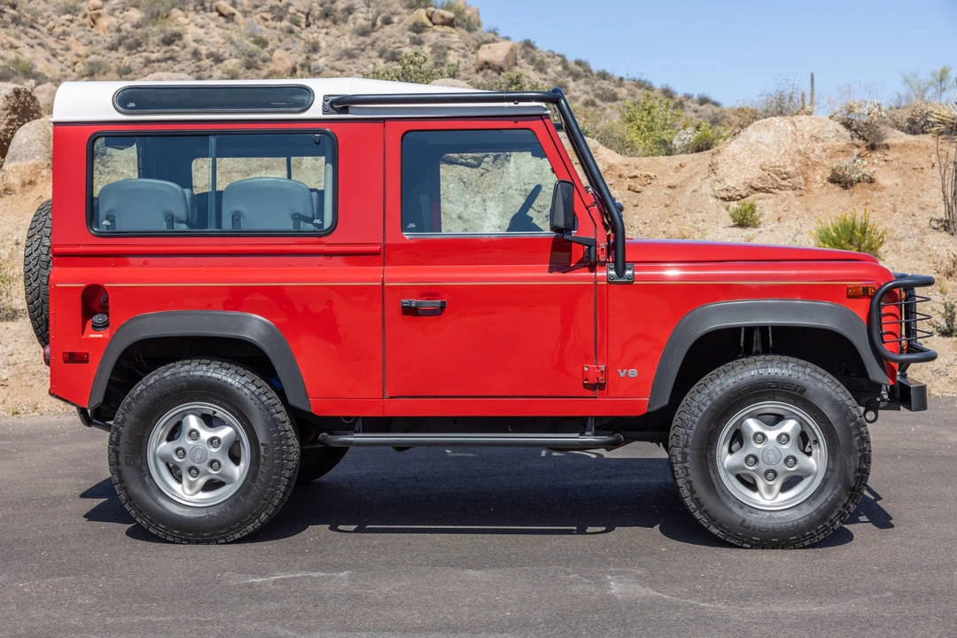 1997 Land Rover Defender 90 - Image 17 of 31